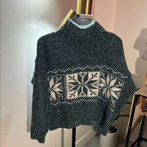 Everyone wants it Classic RL Style snowflake Sweater Green and White med.